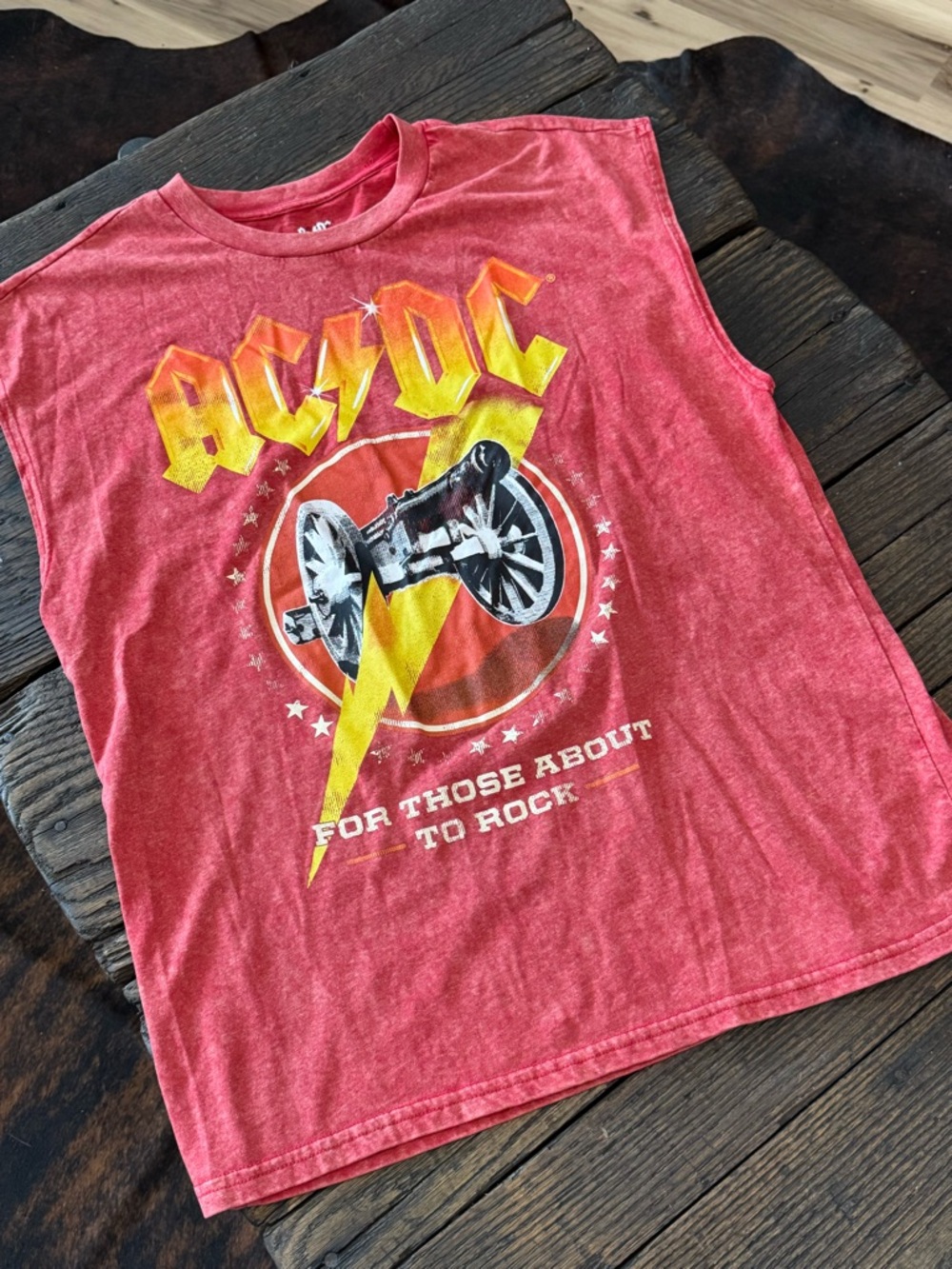 AC/DC Red Womens Graphic Muscle Tee Oversize Large